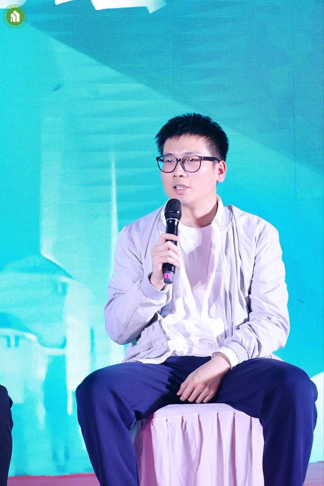 2023健康家居美學(xué)大會(huì)暨佛山市健康家居材料協(xié)會(huì)交流大會(huì)成功舉辦！23.jpg